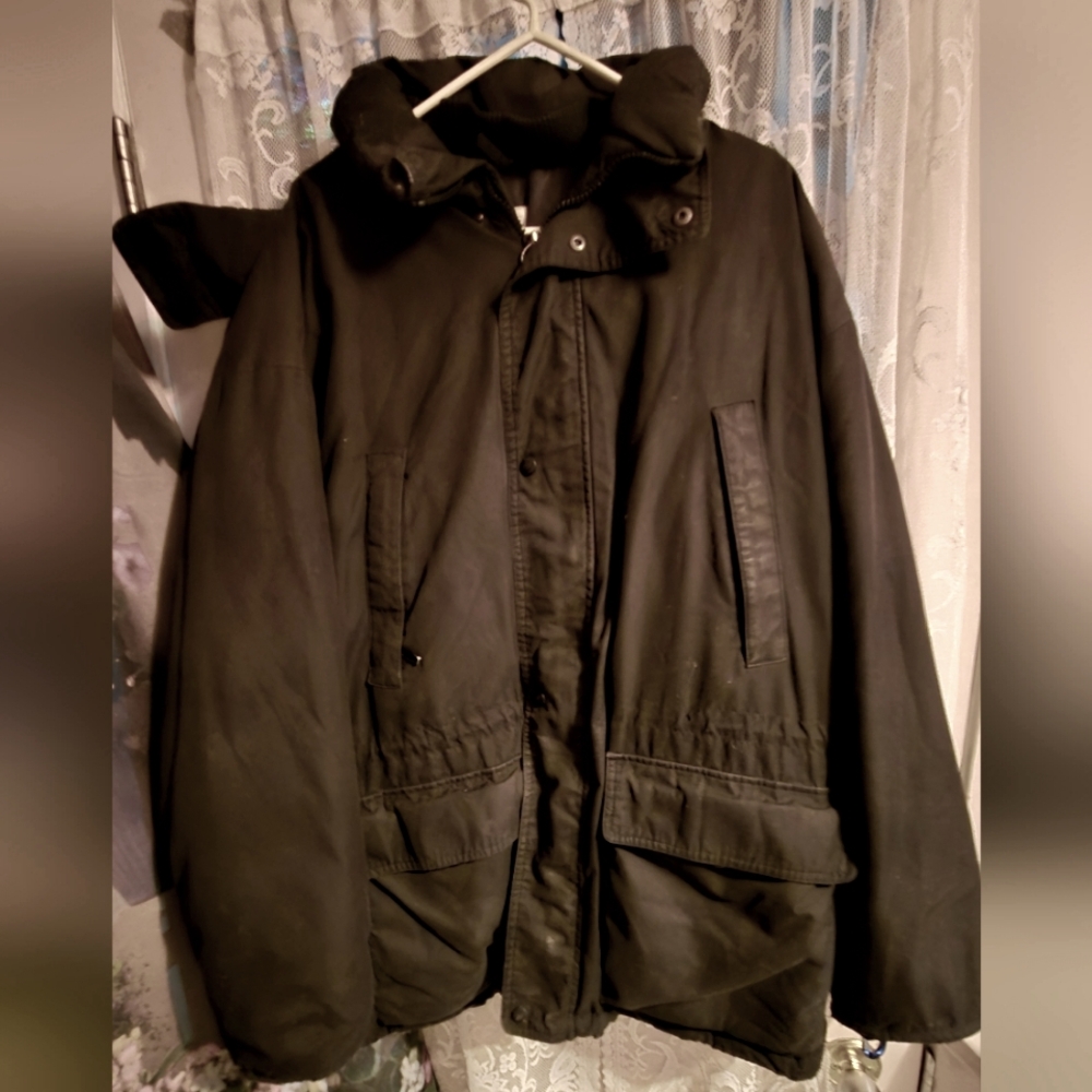 Eddie Bauer parka guc hooded